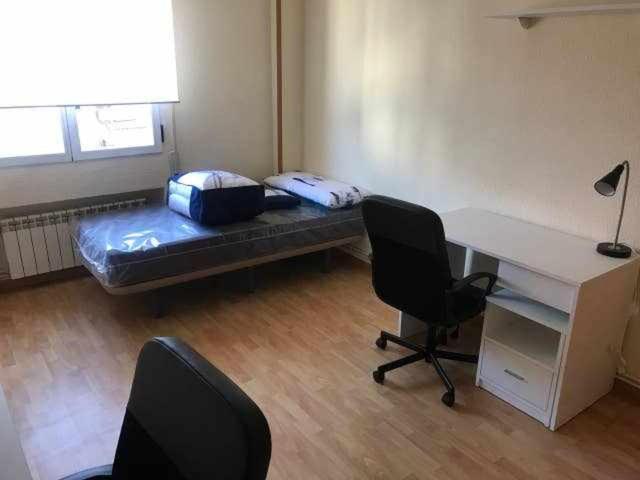 Residencia 12 Octubre Bed and Breakfast Μαδρίτη Εξωτερικό φωτογραφία