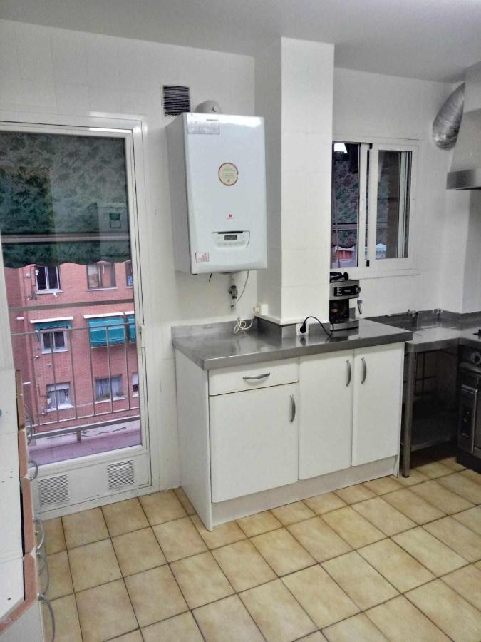 Residencia 12 Octubre Bed and Breakfast Μαδρίτη Εξωτερικό φωτογραφία
